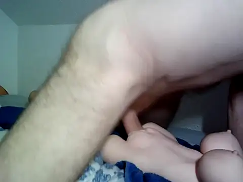 Snapshot of mopa81 chatting on March 12, 11:12 pm mopa81 online show from March 12, 11:12 pm