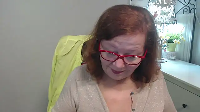 Adelewildx online show from October 8, 3:19 am