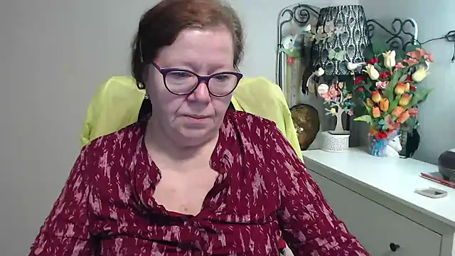 Adelewildx online show from March 24, 4:23 am