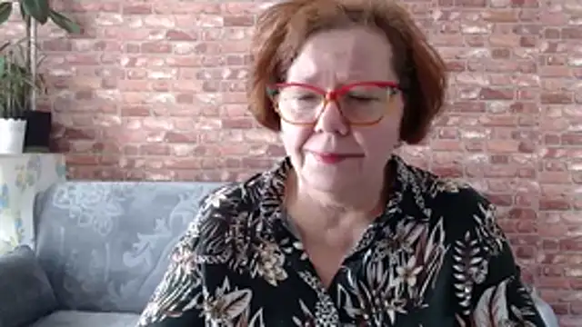 Adelewildx online show from March 28, 11:11 am