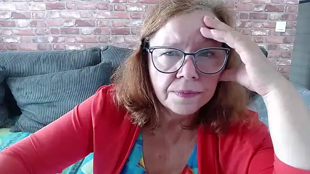 Adelewildx online show from September 27, 10:21 am