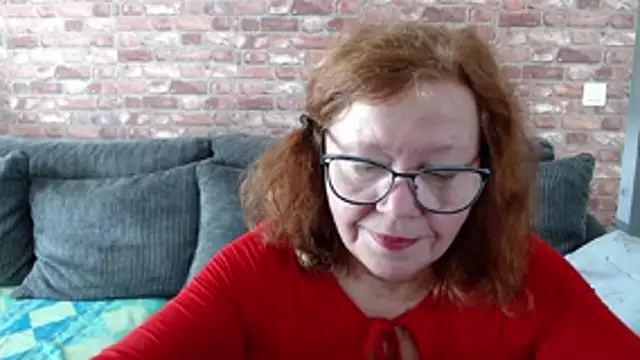 Adelewildx online show from October 19, 10:29 am