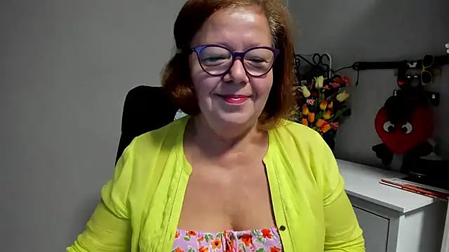 Adelewildx online show from July 14, 3:11 am