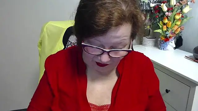 Adelewildx online show from February 20, 6:19 am