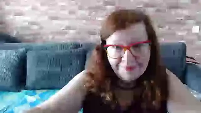 Adelewildx online show from February 28, 11:43 am