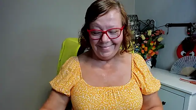 Adelewildx online show from July 1, 3:29 am