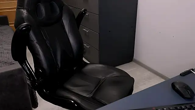 Snapshot of antawnata chatting on March 22, 1:11 am antawnata online show from March 22, 1:11 am