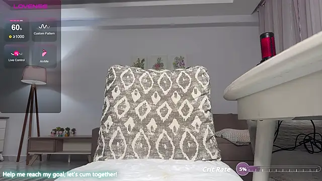 Snapshot of SexyMissMe chatting on October 29, 4:50 pm SexyMissMe online show from October 29, 4:50 pm