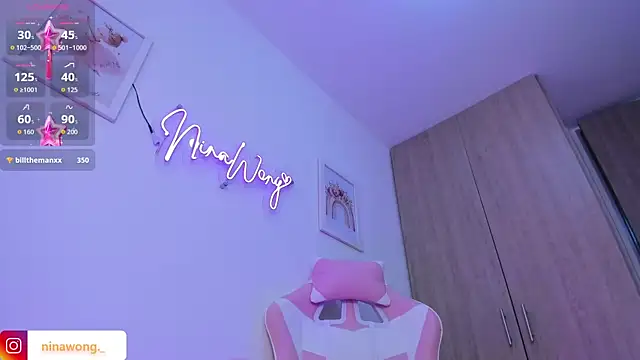 NinaWong online show from October 29, 10:42 pm