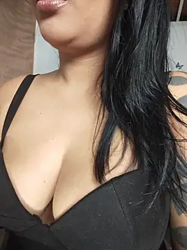 Snapshot of darsha_sahu chatting on February 9, 2:09 am darsha sahu online show from February 9, 2:09 am