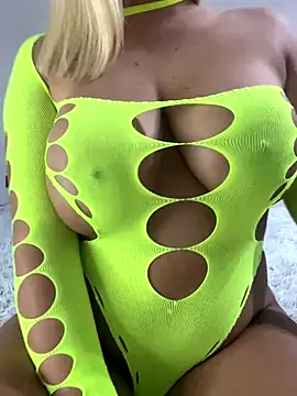 Liiaa online show from November 9, 11:14 am