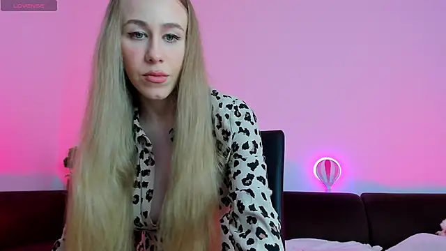 baby alice online show from November 29, 10:32 pm