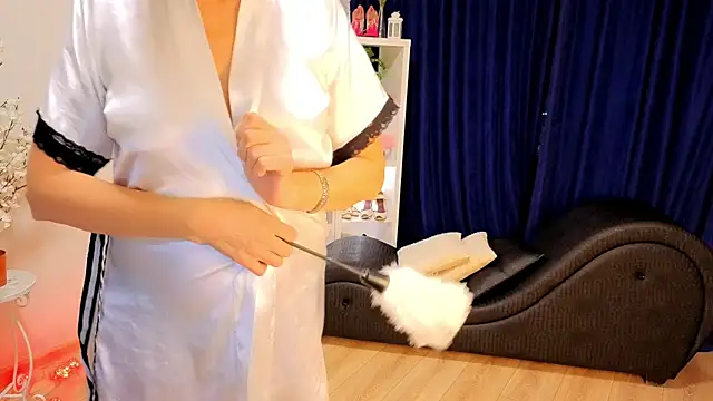 CaringSophie online show from February 28, 6:29 pm