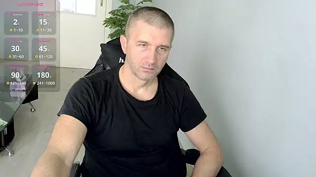 Snapshot of Maribor chatting on October 8, 9:11 am Maribor online show from October 8, 9:11 am