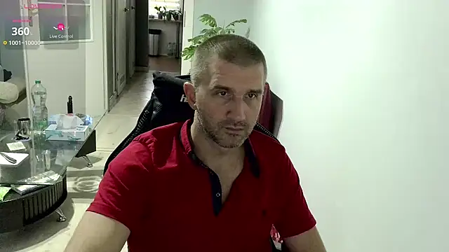 Snapshot of Maribor chatting on October 23, 5:28 am Maribor online show from October 23, 5:28 am