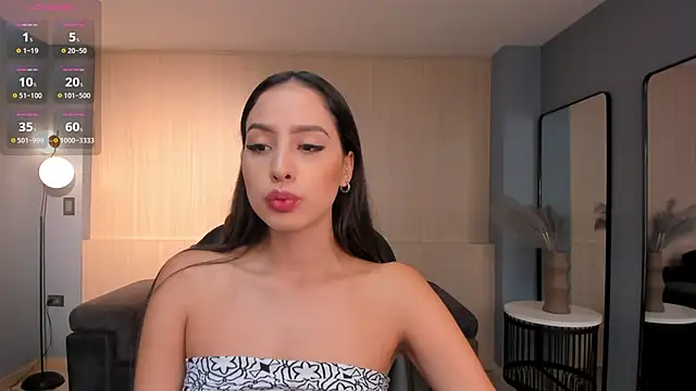 BrennaWalker online show from February 24, 5:11 am