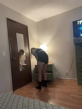 Snapshot of T-MarriedAndMessy-K chatting on March 31, 4:20 pm T-MarriedAndMessy-K online show from March 31, 4:20 pm