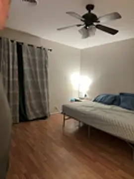 Snapshot of T-MarriedAndMessy-K chatting on March 30, 4:36 am T-MarriedAndMessy-K online show from March 30, 4:36 am