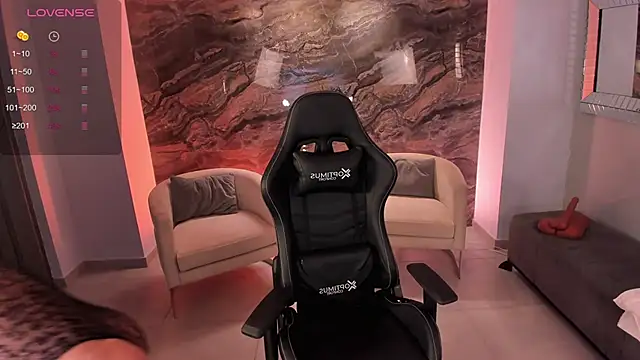 KylaMorrison online show from March 20, 11:55 am