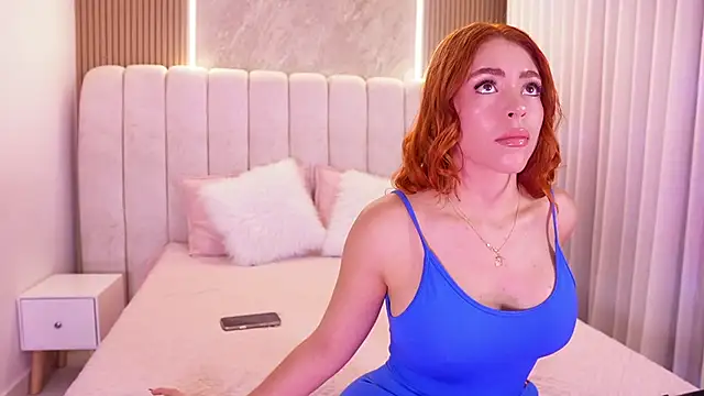 emyli sw  online show from March 30, 3:19 am