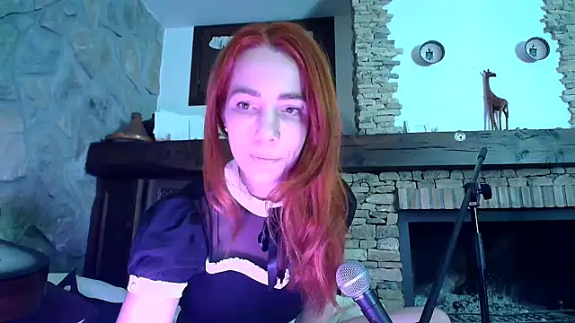 Snapshot of pisswhorelana chatting on January 24, 12:09 am pisswhorelana online show from January 24, 12:09 am