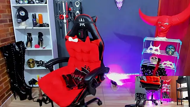 Mistress Yelena online show from March 8, 2:04 am