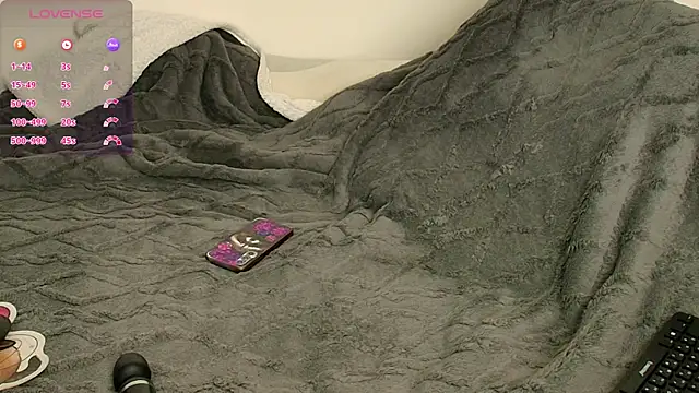 SuchArt  online show from April 10, 6:48 pm