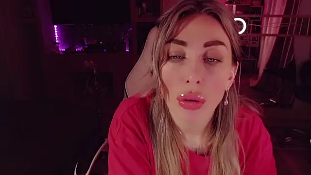 AnnieGOld  online show from March 2, 5:08 am