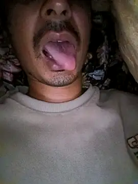 dreamtoungelick69 online show from January 10, 7:09 pm