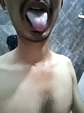 dreamtoungelick69 online show from September 11, 7:03 pm