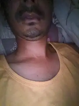 dreamtoungelick69 online show from April 24, 5:59 pm