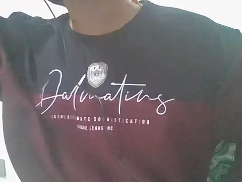 dreamtoungelick69 online show from November 3, 4:21 pm