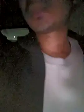 dreamtoungelick69 online show from January 19, 1:37 pm