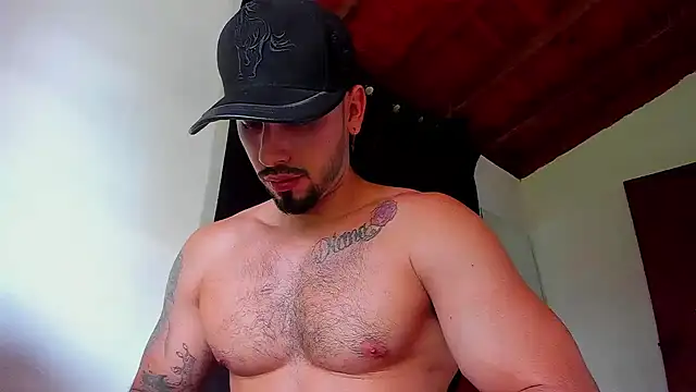 Snapshot of Baky_sexy chatting on July 5, 8:59 pm Baky sexy online show from July 5, 8:59 pm