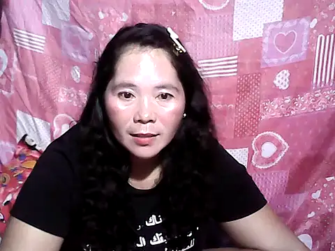 hotpusie 4u online show from March 27, 1:23 pm