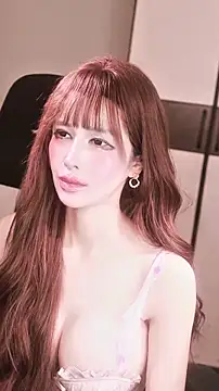 Snapshot of candy_cola chatting on June 15, 2:45 am candy cola online show from June 15, 2:45 am