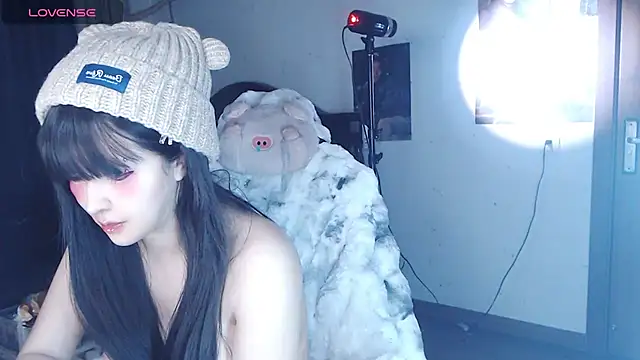 candy cola online show from November 6, 11:25 am