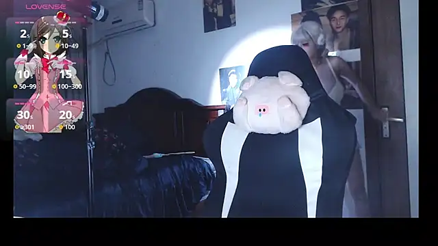 candy cola online show from October 6, 1:45 pm