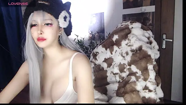 candy cola online show from November 18, 2:53 pm