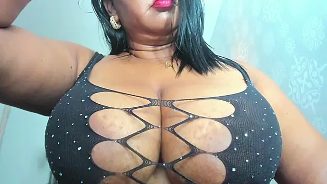 Snapshot of Ebonybreastvh chatting on February 26, 11:19 pm Ebonybreastvh online show from February 26, 11:19 pm