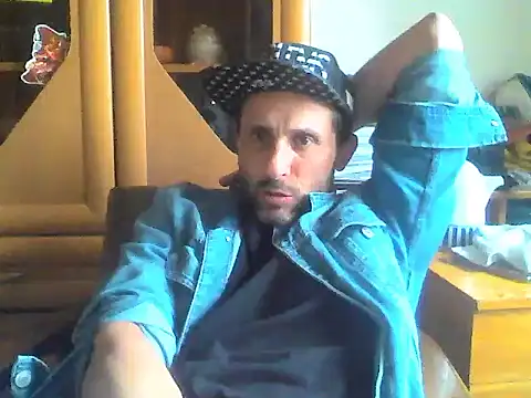 FireFox Feel online show from March 22, 1:41 pm