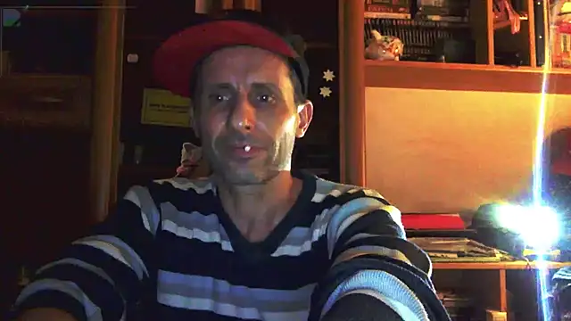 FireFox Feel online show from November 7, 7:29 pm