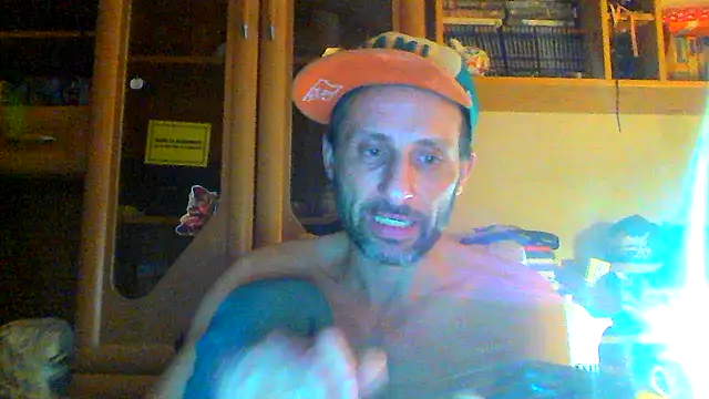 FireFox Feel online show from March 22, 7:04 am