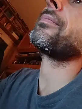 FireFox Feel online show from March 6, 11:42 pm