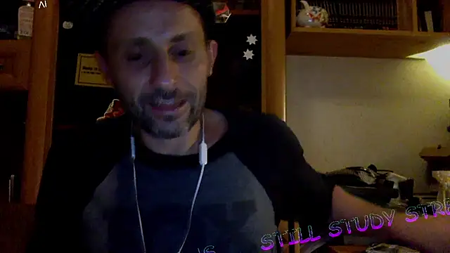 FireFox Feel online show from December 9, 12:12 am