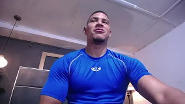 Snapshot of teddyfit19cm chatting on June 30, 1:22 pm teddyfit19cm online show from June 30, 1:22 pm