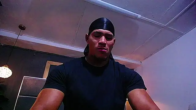 Snapshot of teddyfit19cm chatting on July 11, 1:22 pm teddyfit19cm online show from July 11, 1:22 pm