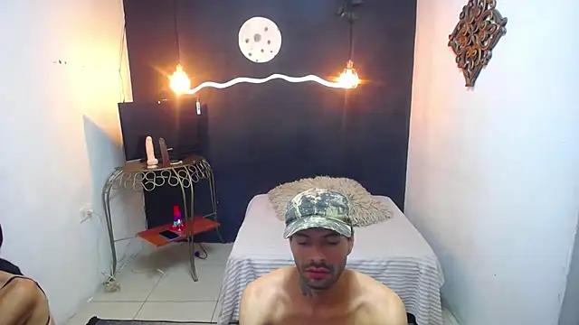 Snapshot of SexyKataShow chatting on October 16, 12:52 am SexyKataShow online show from October 16, 12:52 am