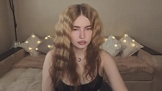 ViolettaLopez online show from September 24, 11:17 am