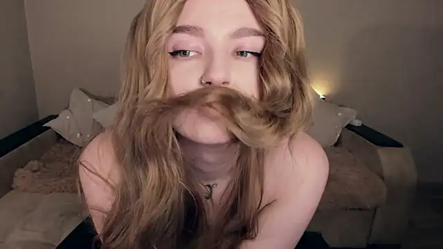 ViolettaLopez online show from March 4, 2:32 pm